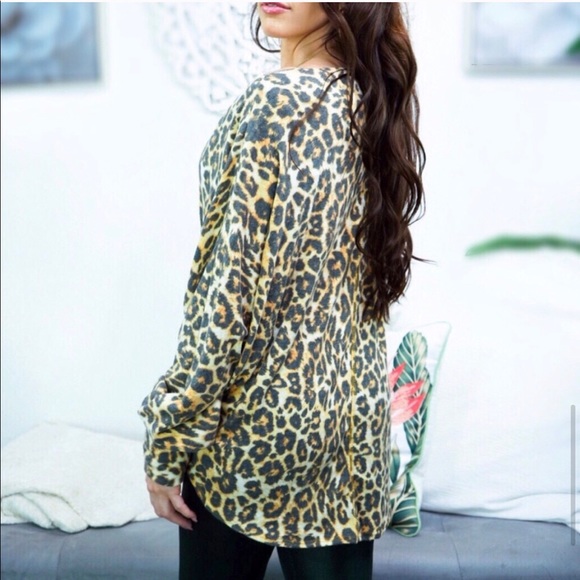 New! Clearance Leopard Ultra Soft Twist Knot top - Picture 7 of 8